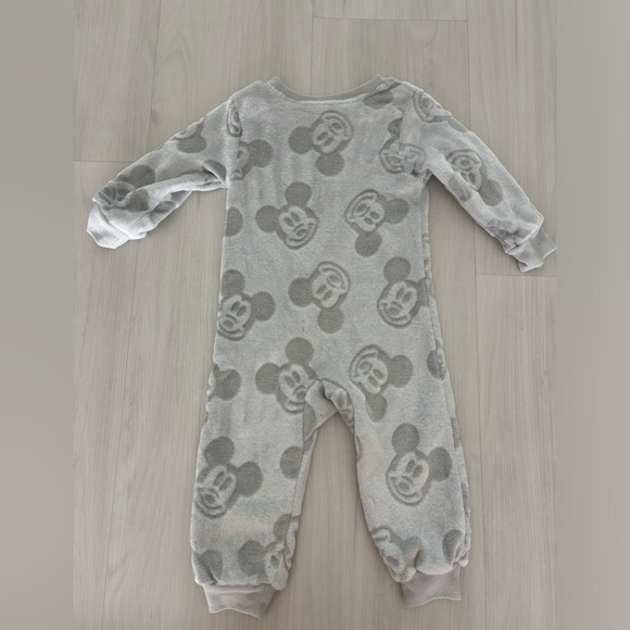 2T one piece, gray zip up jumper, soft velvet velour. Day or night wear Mickey - Picture 2 of 3